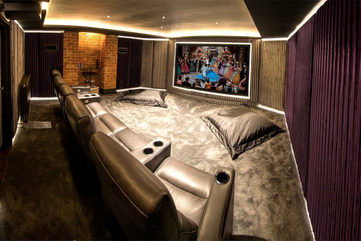 Jones Cinema Room